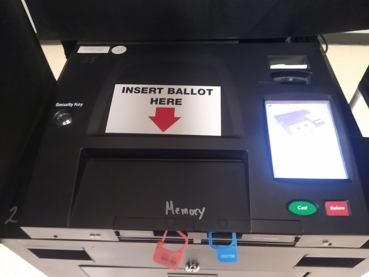 AP: Stop talking about the Maricopa voting machines, peasants